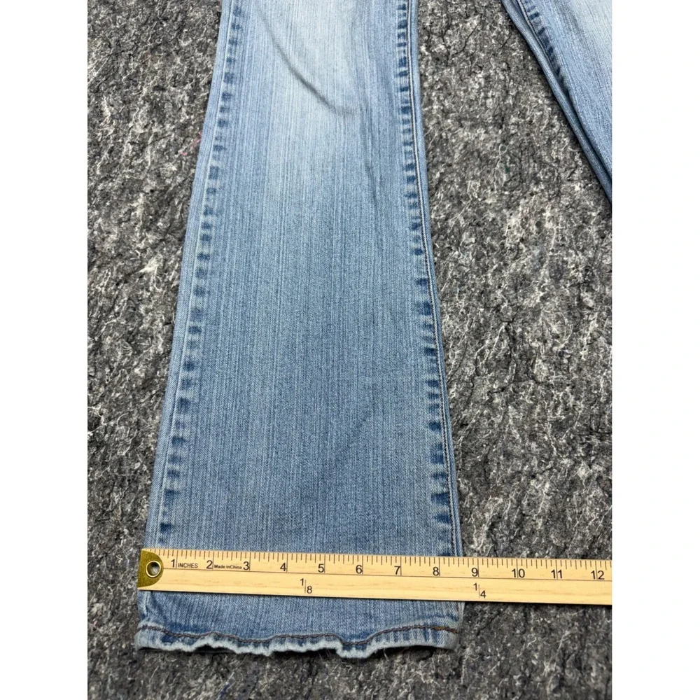 Bullhead Laguna Bootcut Jeans Light Wash Low Rise Size 7 Long Stretch Denim - Picture 2 of 15